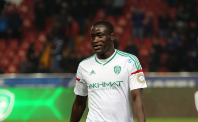 Мбенг - лучший! Самые красивые голы первого круга