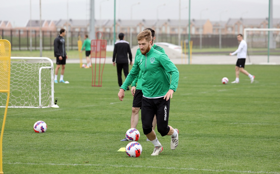 Завершаем подготовку к матчу 26-го тура с «Сочи». 