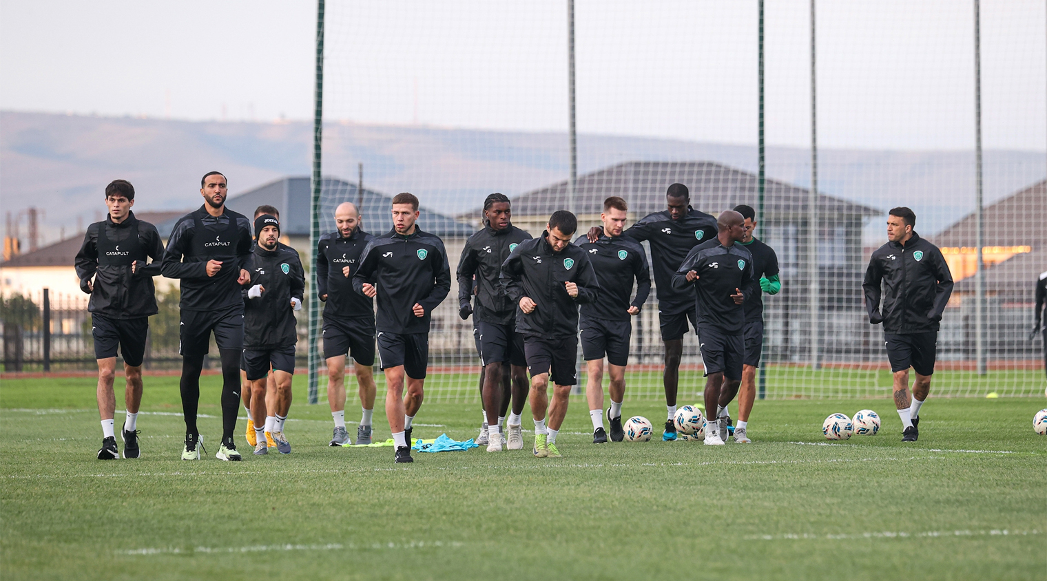 Команда провела восстановительную тренировку по возвращении из Казани