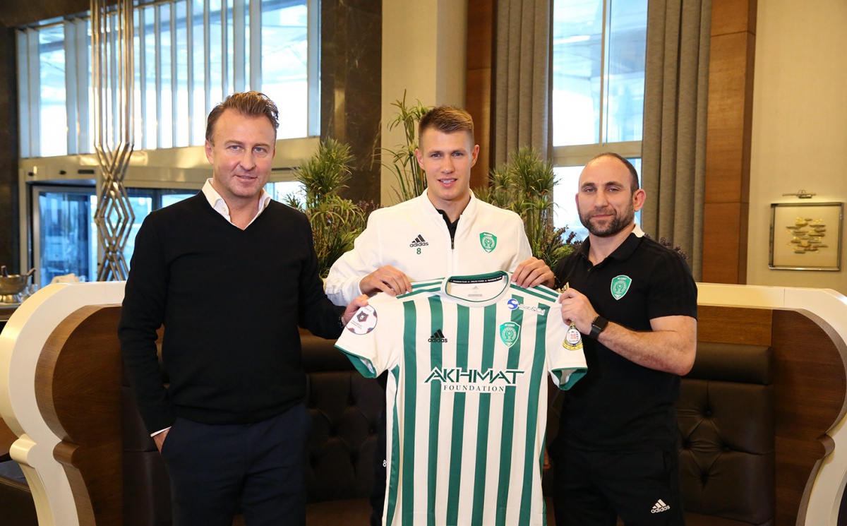 Магомед Даудов: «Дамиан Шиманьски - первый новичок нашего клуба в 2019 году». 