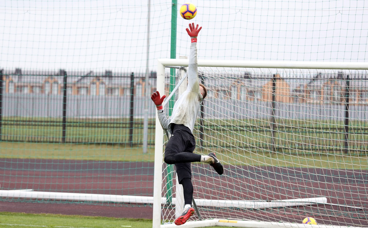 Фоторепортаж с утренней тренировки грозненцев