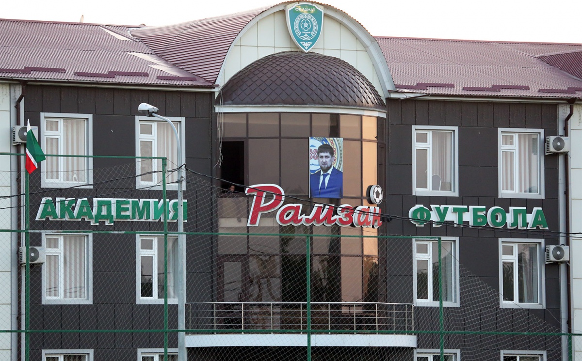 Воспитанники Академии футбола "Рамзан" выступают на Первенстве России среди юношей 2001 года рождения