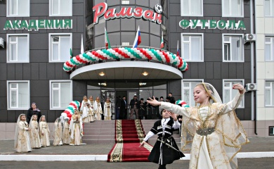 Просмотр детей в футбольную школу "Терека"