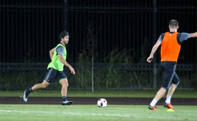 Грозненцы тренируются в игровое время 