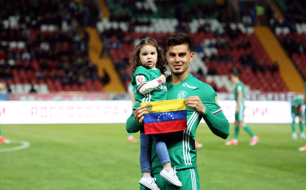 Анхель Вилькер - лучший футболист "Терека" в прошедшем сезоне!