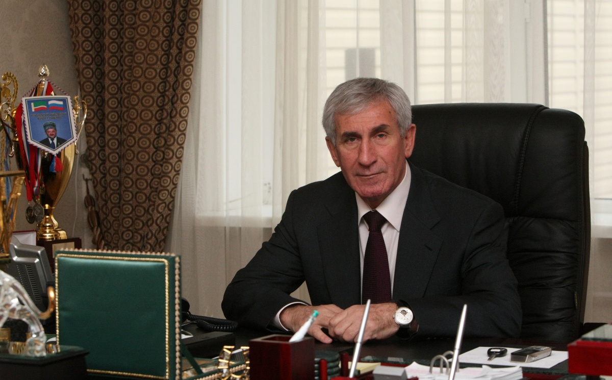 Поздравляем с Днем Рождения Хайдара Алханова!