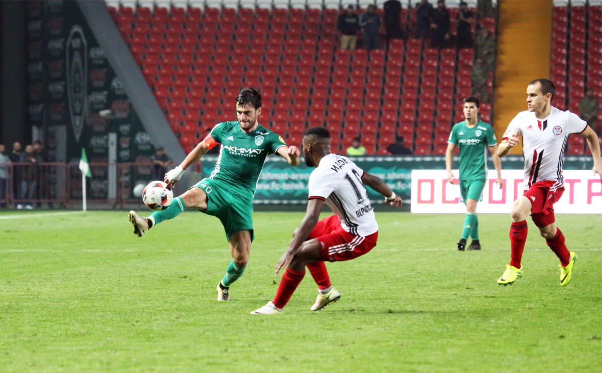 «Терек» сыграл вничью с «Амкаром» на выезде